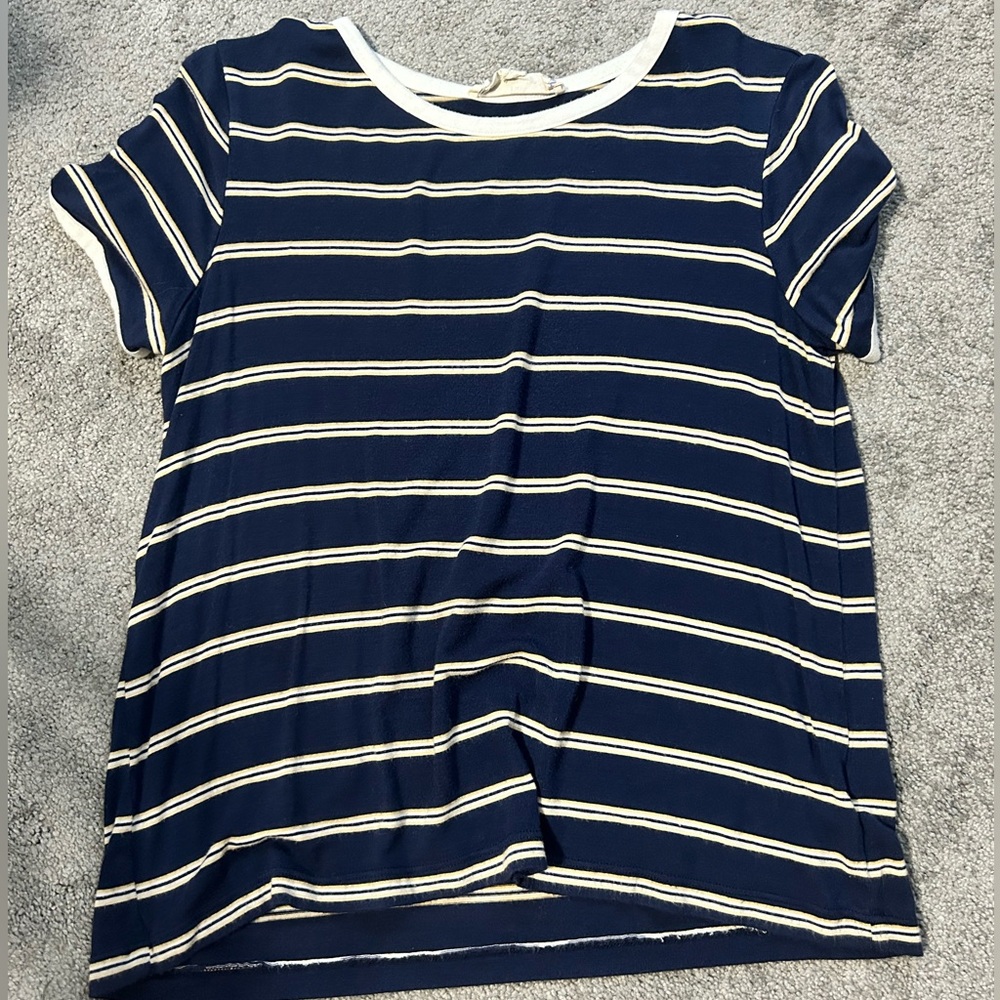Cropped stripped tshirt